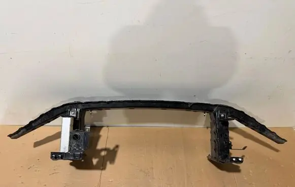 Mercedes-Benz GLE W167 Front bumper cross member A1676270200