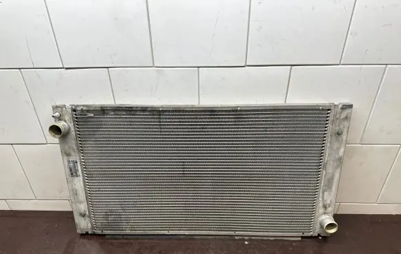 Mini Cooper Countryman R60 Coolant radiator 16080800AB1 2751275 X3725001