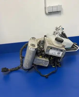 Tesla Model S Electric car engine cooler 175011900A 175211901B