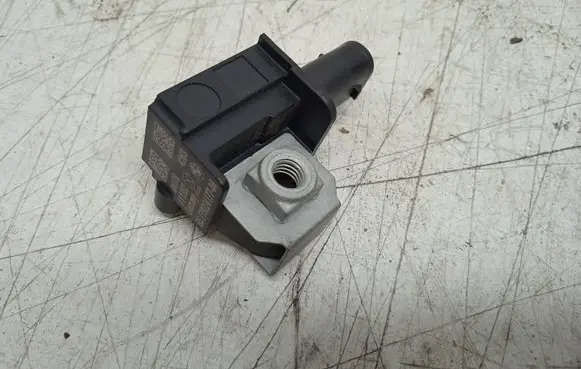 BMW 5 F10 F11 Airbag deployment crash/impact sensor 6577922417704