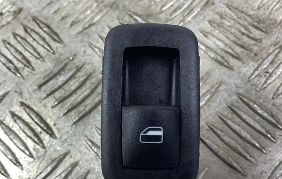 Jeep Grand Cherokee Electric window control switch 68085690AC