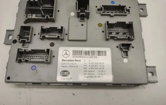 Mercedes-Benz C W205 Comfort/convenience module A2229009808