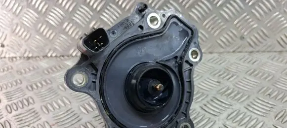 Toyota C-HR I Water pump 2048A173279