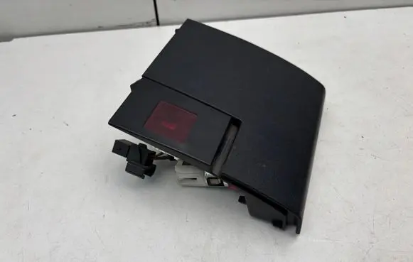 Audi A3 S3 8L Car ashtray 8L0857951