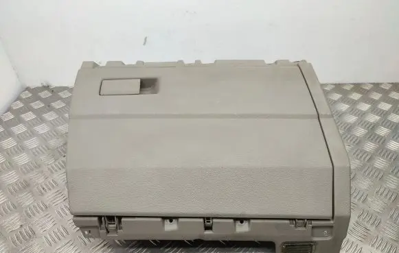 Glove box set
