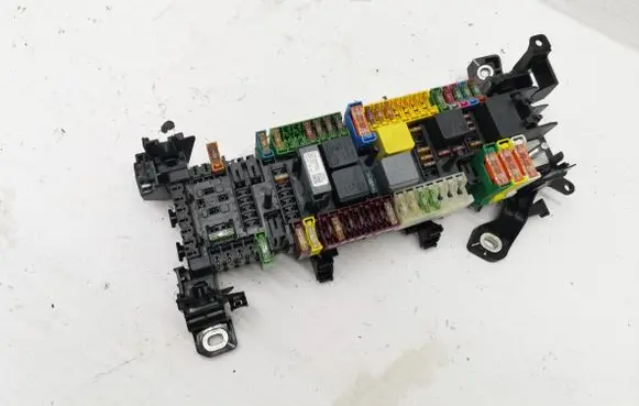 Mercedes-Benz B W246 W242 Fuse box set