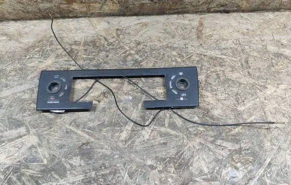 Jaguar XJS Climate control/heater control trim 