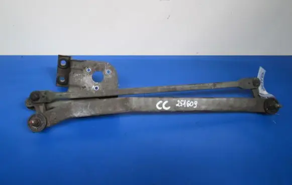 Fiat 500 Cinquecento Front wiper linkage and motor