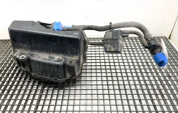 Audi A4 S4 B9 Fuel tank 