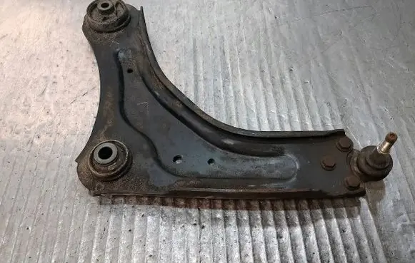 Renault Laguna III Front control arm