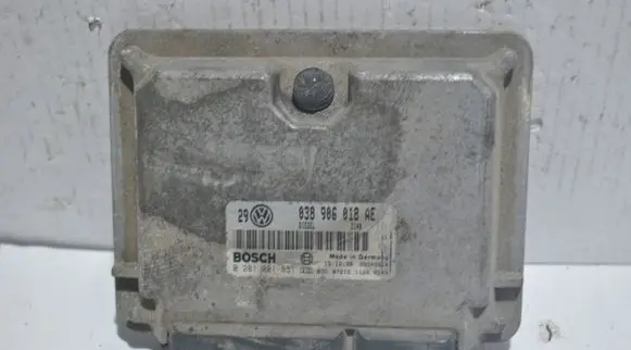 Volkswagen Golf IV Engine control unit/module 038906018AE