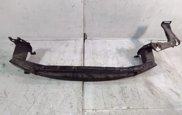 Skoda Octavia Mk2 (1Z) Front bumper cross member 1Z0807109