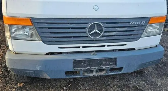 Mercedes-Benz E W213 Coolant radiator brak