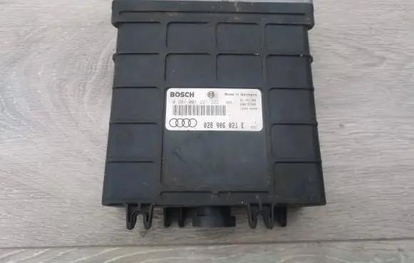 Audi A4 S4 B5 8D Engine control unit/module 028906021E 0281001221 28RTD306