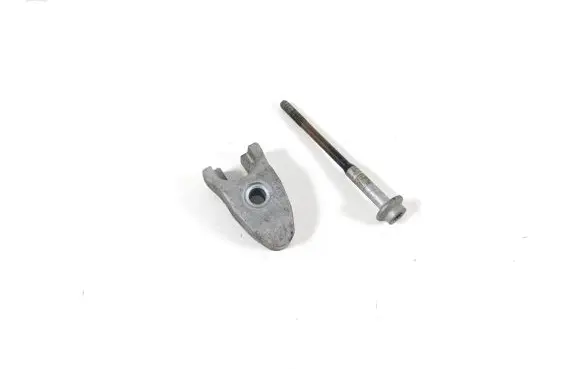 Audi A6 S6 C7 4G Fuel Injector clamp holder 059130216J