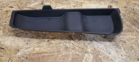 Other rear door trim element