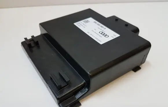 Audi A6 S6 C7 4G Voltage converter/converter module 8K0959663D