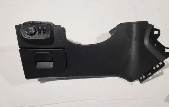 Opel Zafira C Dashboard lower bottom trim panel 13293522