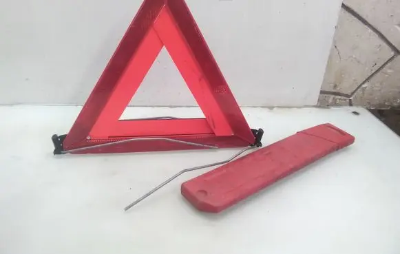 Emergency warning sign