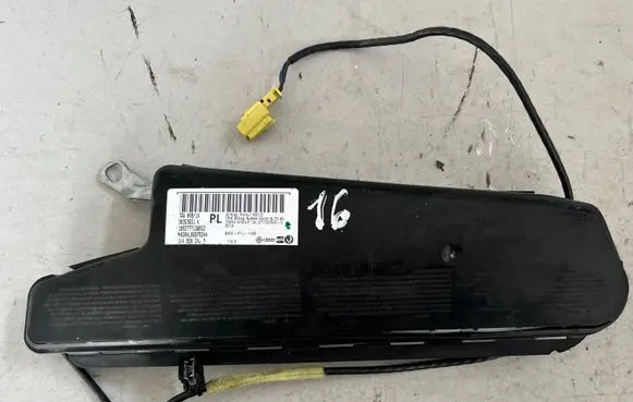 Seat Leon (1P) Side airbag 1K4880242B 1082777130022 30353651