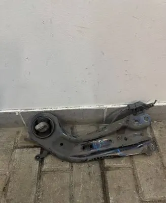 Lexus NX Other rear suspension part 