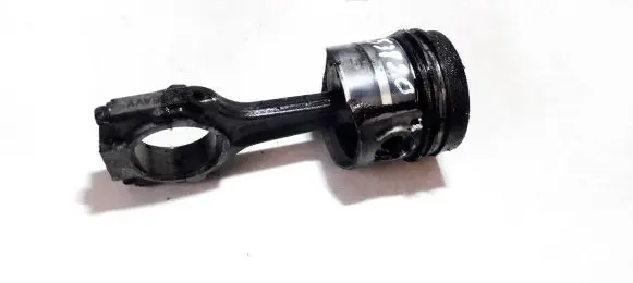 Ford Escort Piston with connecting rod SXS4Q