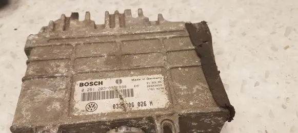 Volkswagen Polo Engine control unit/module 032906026H
