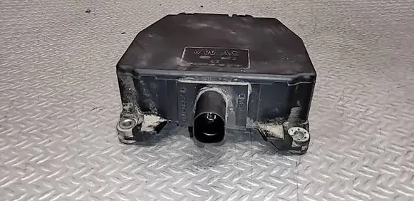 Volkswagen Golf Plus Turbo solenoid valve 6Q0906625B
