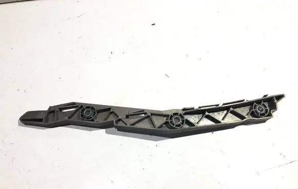 Citroen C4 Grand Picasso Fender mounting bracket 9656671080