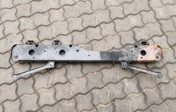 Nissan Qashqai Bottom radiator support slam panel 