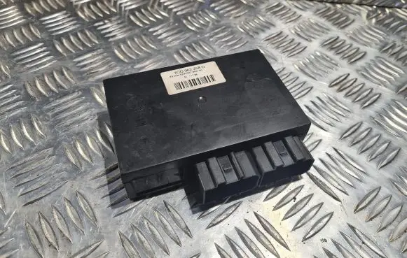 Volkswagen Golf IV Central body control module 1C0962258D