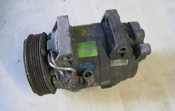 Volvo S60 Air conditioning (A/C) compressor (pump) 31101166