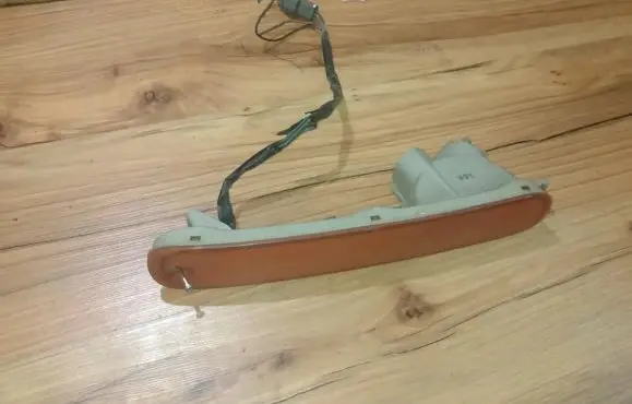 Mazda 323 Front indicator light 210-61700