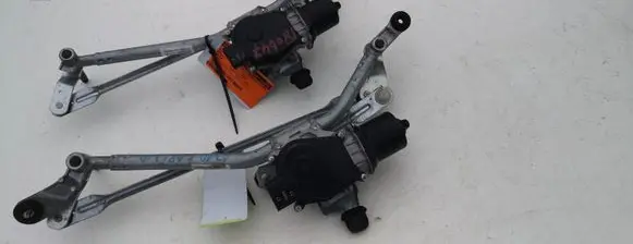 Renault Captur II Wiper motor 288008337R 288001161R