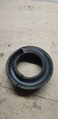 Mercedes-Benz C W202 Front coil spring rubber mount A2103250484