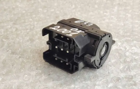 BMW 5 E39 Ignition lock contact 6901961