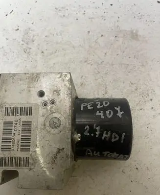 Peugeot 407 ABS Pump 15710605
