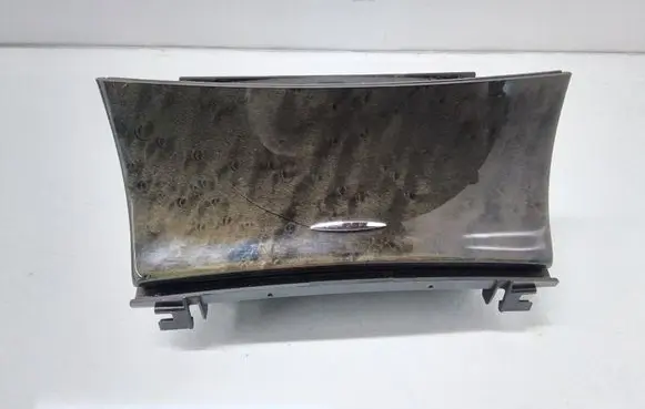 Mercedes-Benz E W211 Car ashtray A211810133009