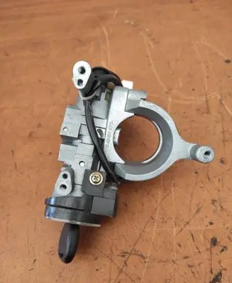 Mitsubishi Lancer Ignition lock