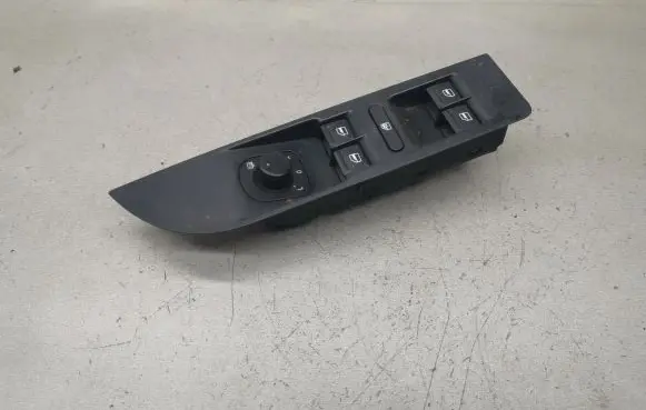 Volkswagen PASSAT CC Electric window control switch 1K4959857B 1K0959565K