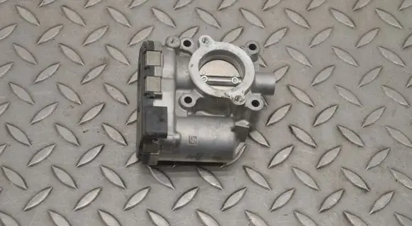 Nissan Juke II F16 Throttle valve 161203209R