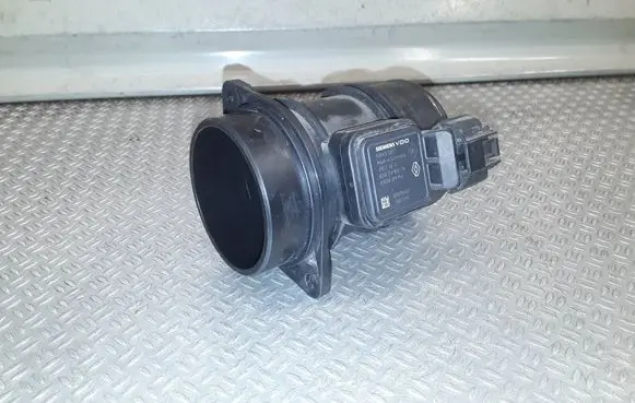 Renault Clio III Mass air flow meter 5WK97007 8200358901