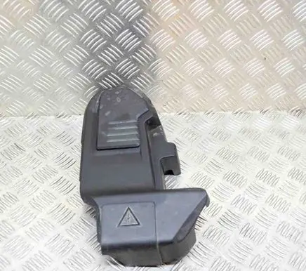 BMW X3 G01 Fuse box cover 8632554