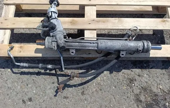 BMW X3 E83 Steering rack