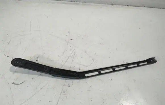 Mercedes-Benz C W203 Front wiper blade arm A2038202644