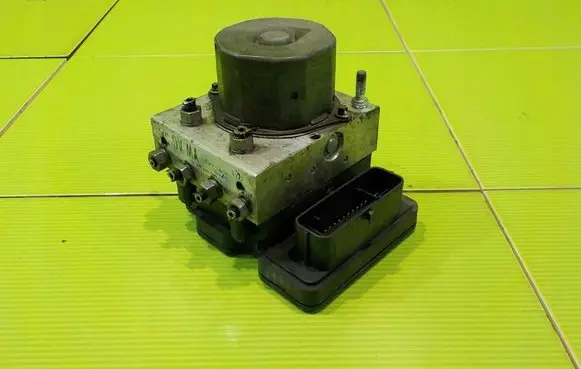 Audi A1 ABS Pump 6R0614517AL GP87