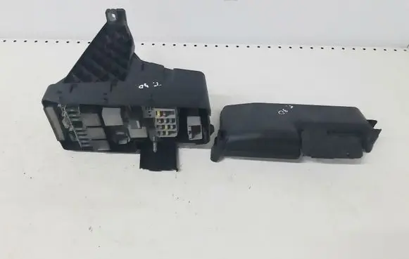 Volvo V70 Fuse box set 30797010