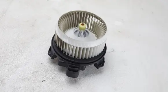 Dodge RAM 1500 DS Heater fan/blower 8201AY 8201AY2L 12T08