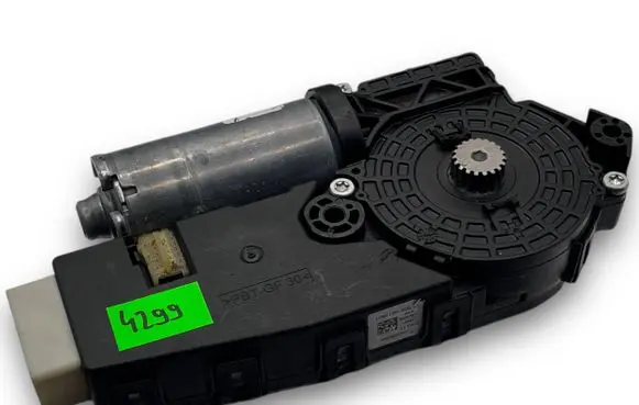 Mercedes-Benz C AMG W205 Central body control module A4299 A2059002729