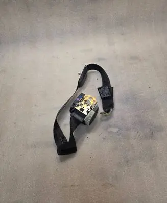 Audi A2 Rear seatbelt 33016606 8Z0857843